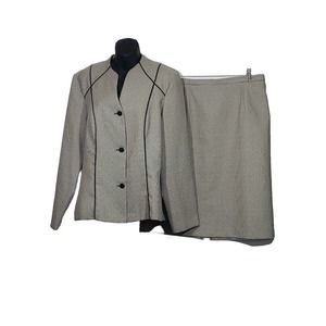 Spago Collection 16 Button Down 2 Pc Micro Check Back Slit Skirt Business Suit